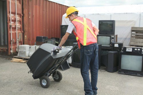 Donation center accepting old furniture in Sydenham